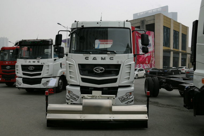 华菱 汉马 180马力 4X2 国五高压清洗车(AH5160GQX0L5)