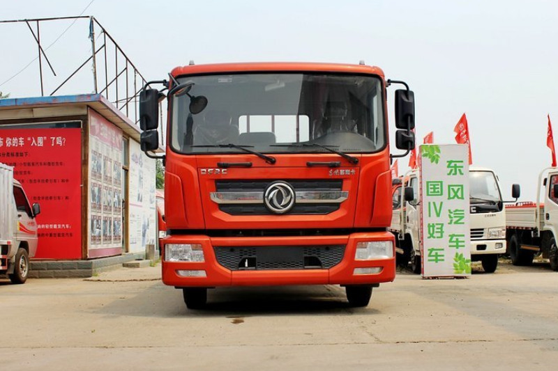 东风 多利卡D9中卡 160马力 4X2 6.8米 国四 仓栅式载货车(DFA5161CCYL10D7AC)(康明斯)