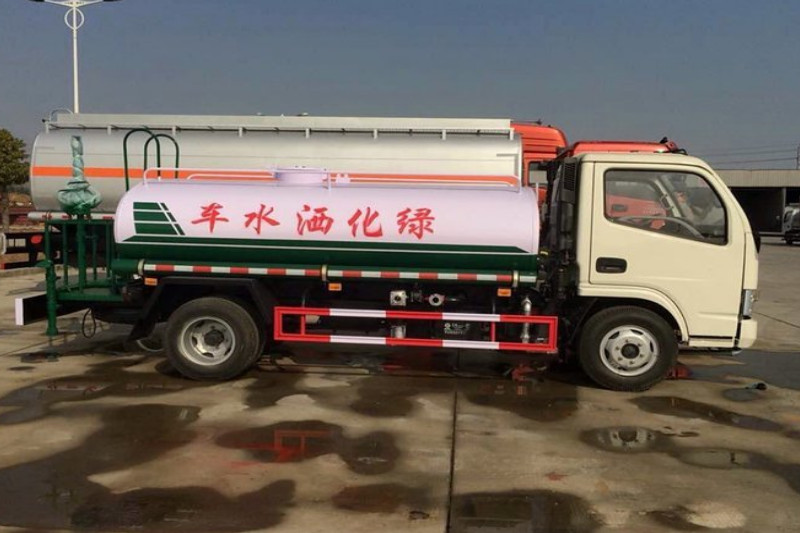 东风 多利卡 150马力 4X2 国五 洒水车(CSC5112GSS5)