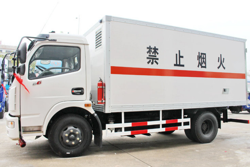 东风 多利卡D6 115马力 国四 易燃气体气瓶运输车(DFA5041XRQ11D2AC)