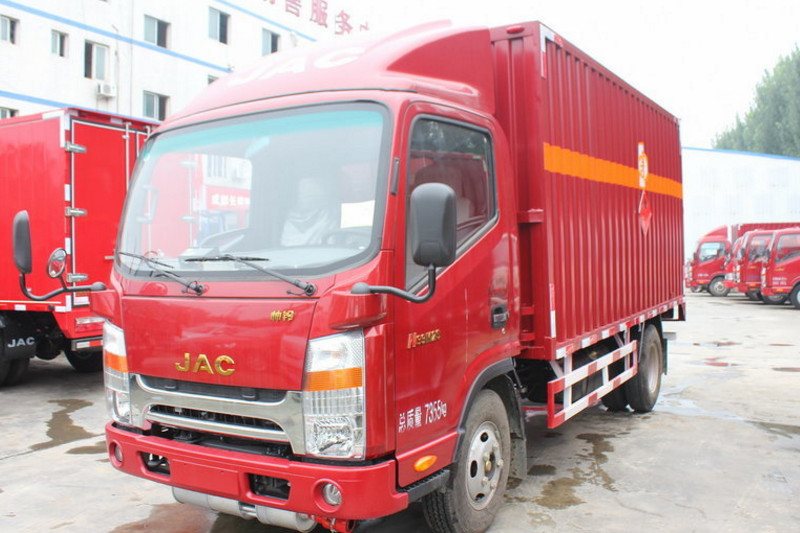 江淮 帅铃K340 124马力 4X2 4.2米 国四单排厢式轻卡(5档)(HFC5041XXYP73K4C3)