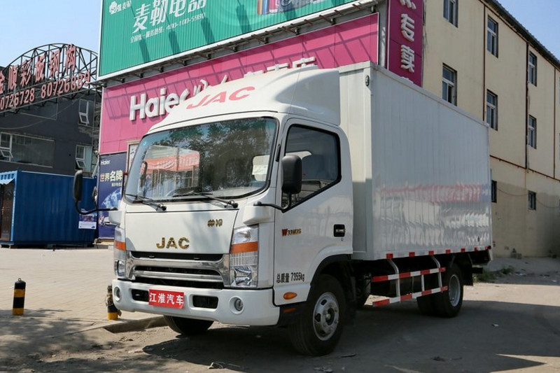 江淮 帅铃K340 120马力 4X2 4.2米 国四单排厢式轻卡(HFC5041XXYP73K4C3)