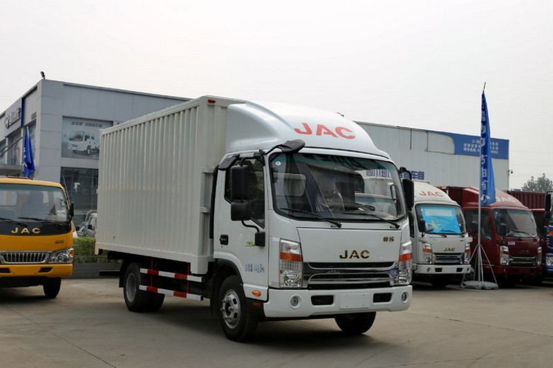 江淮 帅铃K340 124马力 4X2 4.2米 国四单排厢式轻卡(六档)