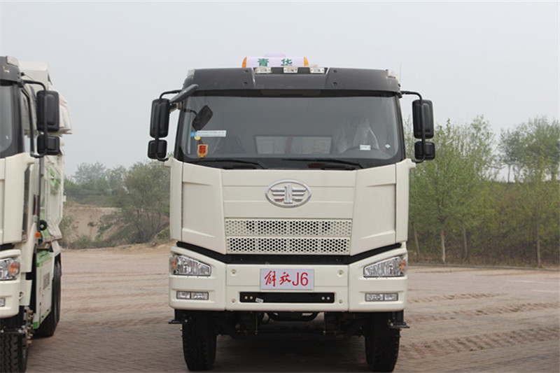 一汽解放 J6P重卡 350马力 6X4 5.8米 国四自卸车(U型斗)(CA3250P66K2L0BT1AE4)