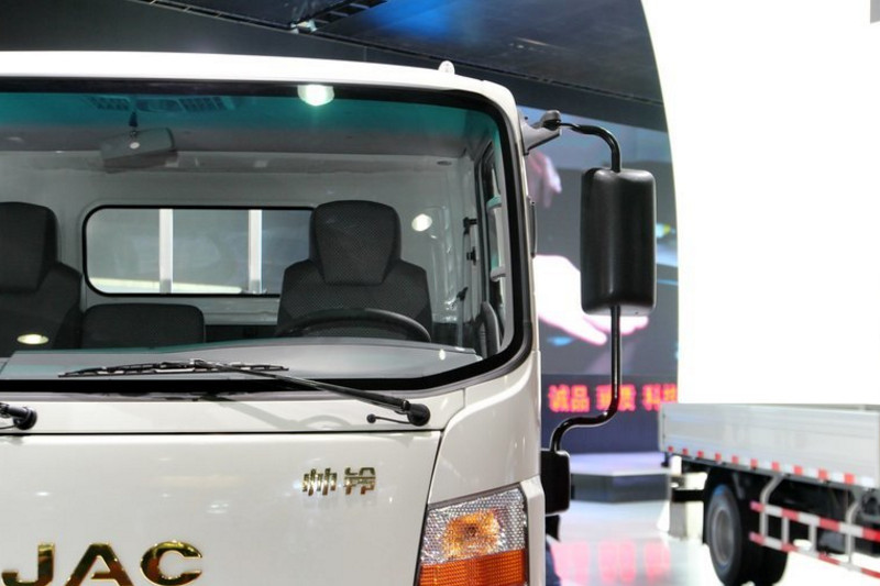 江淮 帅铃H384 141马力 4X2 4.8米 国四排半栏板载货车(HFC1120P71K1C6)