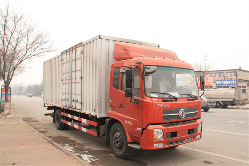 东风商用车 天锦中卡 160马力 4X2 7.7米 国四厢式载货车(DFL5160XXYBX2A1)