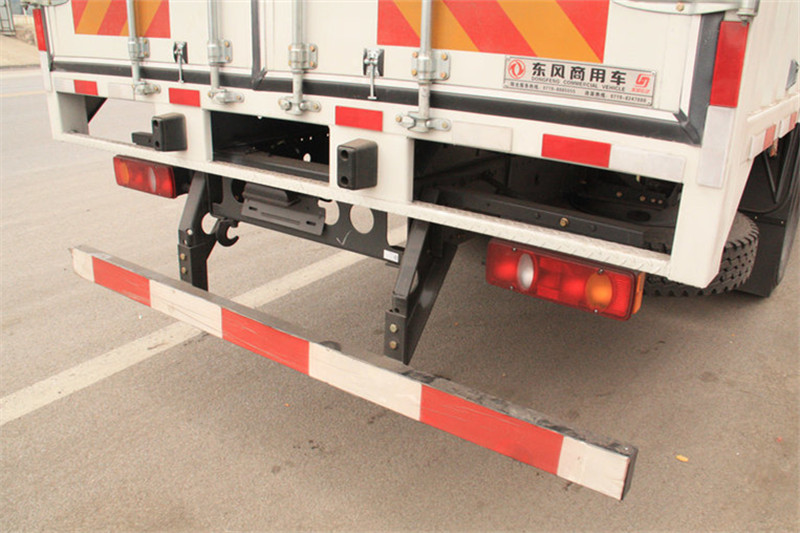 东风商用车 天锦中卡 160马力 4X2 7.7米 国四厢式载货车(DFL5160XXYBX2A1)