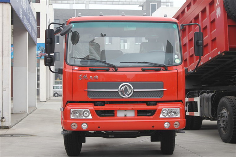 东风商用车 天锦中卡 210马力 4X2 国四 5000轴距载货车底盘(DFL1140B10)