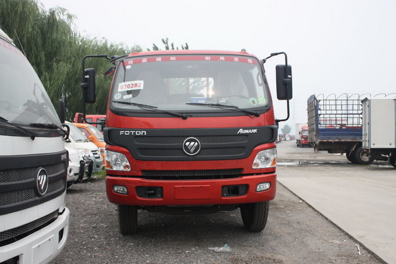 福田 欧马可5系中卡 170马力 4X2 6.2米 国五 排半栏板载货车(BJ1169V
