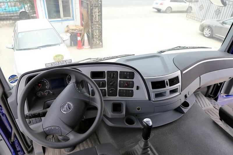 福田 欧曼GTL 9系重卡 超能型 400马力 8X4 9.5米 国四畜禽式载货车(BJ5319CCQ-XA)