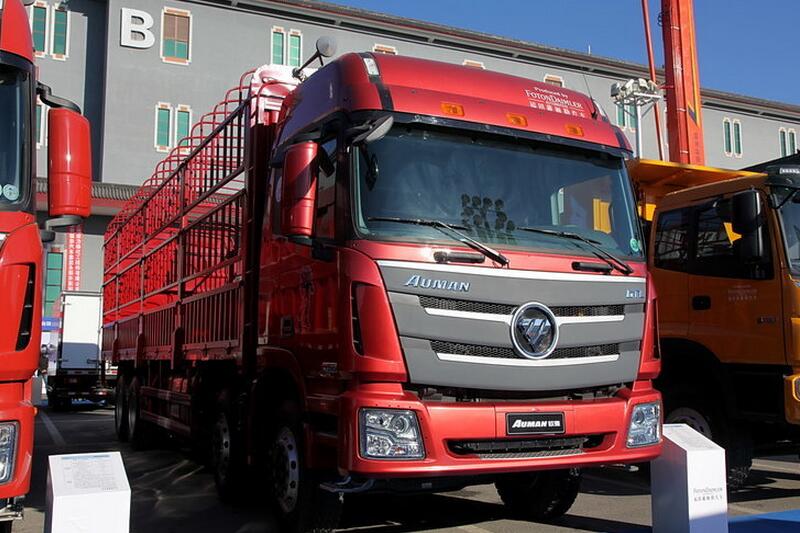 福田 欧曼GTL 6系重卡 平原型 380马力 8X4 9.5米 国四仓栅式载货车(BJ5319CCY-XH)