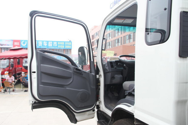江淮 帅铃H415 160马力 4X2 5.2米 国四排半栏板载货车(HFC1081P71K1D1)