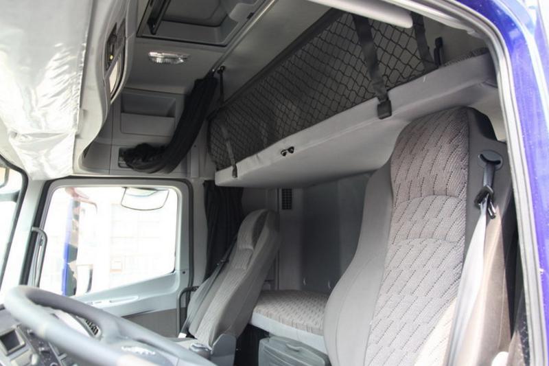 福田 欧曼GTL 6系重卡 430马力 6X4 国四危险品牵引车(BJ4259SNFKB-XB)