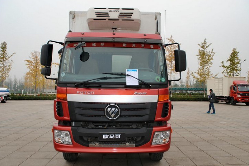 福田 欧马可5系 170马力 4X2 国五 7.6米冷藏车(BJ5169XLC-A2)