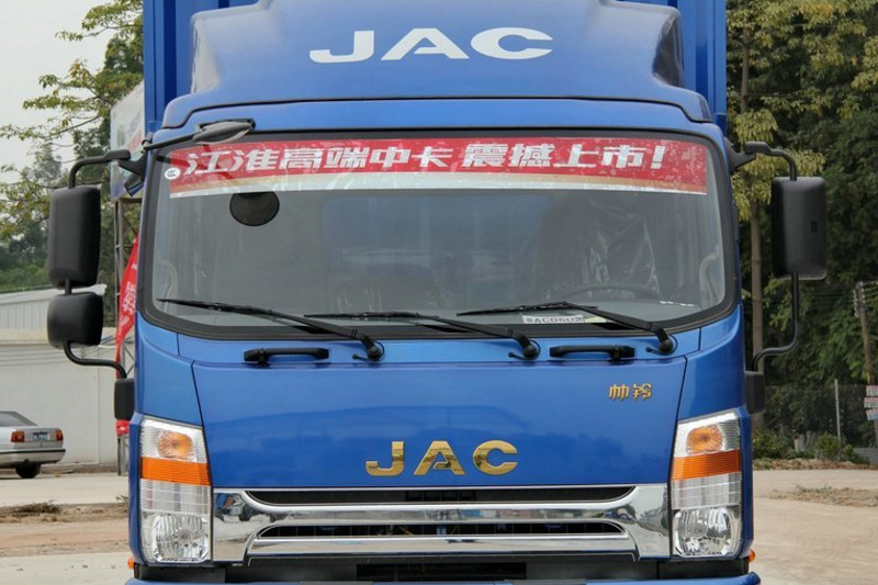 江淮帅铃 威司达W570中卡 核载版 160马力 4X2 7.6米 国四排半厢式载货车(EQ5160XXYLZ4D)