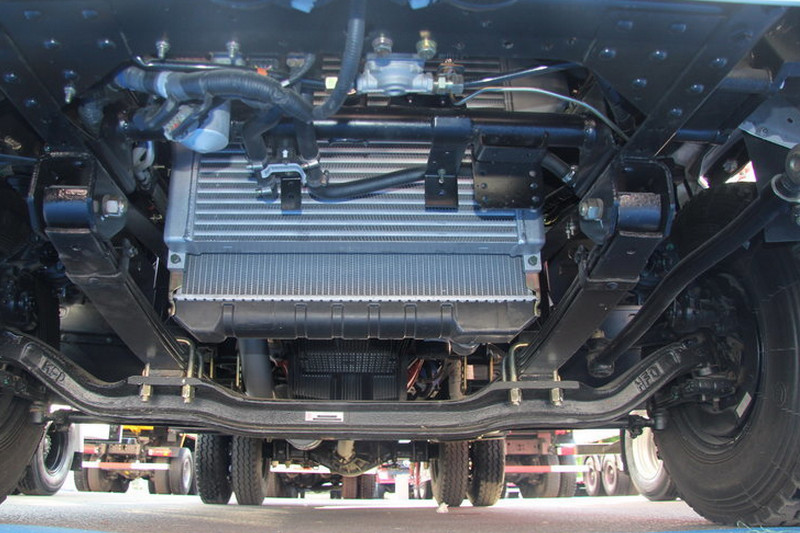福田欧马可5系 143马力 4X2 国四 冷藏车(BJ5069XLC-FB)