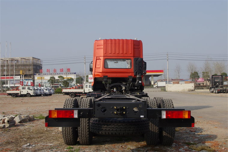 东风商用车 天龙重卡 220马力 6X2 9.6米 国四排半栏板载货车(高顶)(DFL1253AX1B)