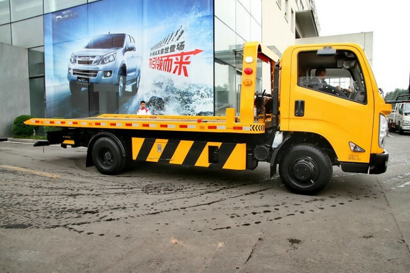 江铃凯锐800 152马力 4X2 3815轴距 国四清障车(JX5087TQZXK2)