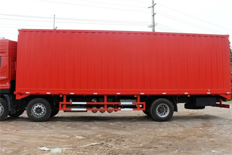 东风商用车 天龙重卡 245马力 6X2 9.6米 国四排半厢式载货车(DFL5253XXYAX1B)上装图片