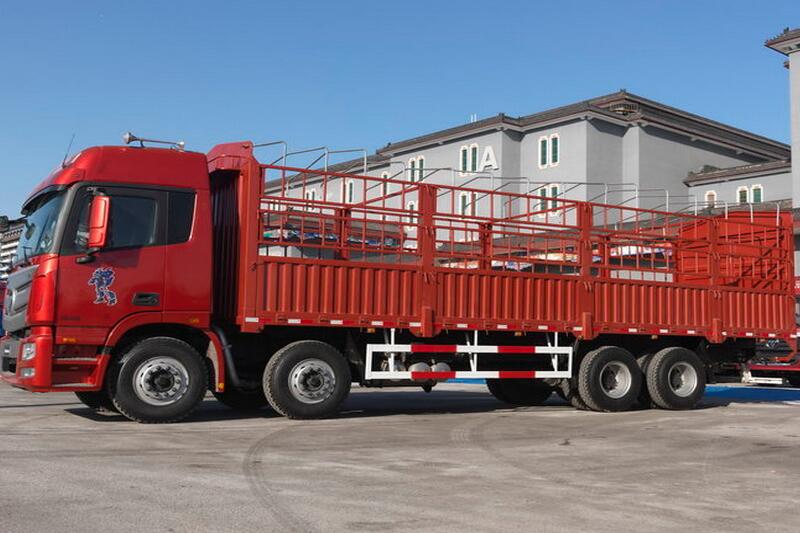 福田 欧曼GTL 9系 山区型 400马力 8X4 9.5米 国四仓栅式载货车(BJ5319CCY-XH)