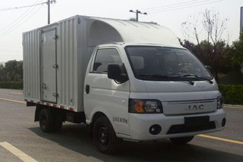江淮 康铃X5 豪华型 1.8L 全柴 68马力 4X2 柴油 国四 厢式微卡(HFC5030XXYPV7K2B3)