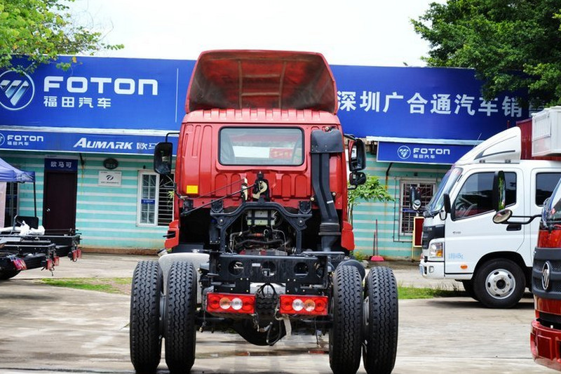福田 欧马可5系中卡 170马力 4X2 7.8米 国四 载货车底盘(BJ5169XXY-F1)