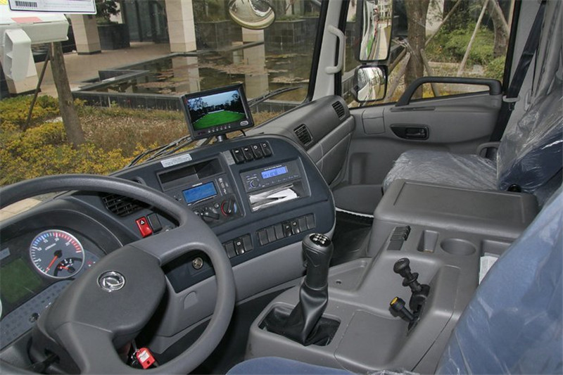 东风商用车 天龙重卡 350马力 6X4 6.2米 国四自卸车(DFL3258A13)