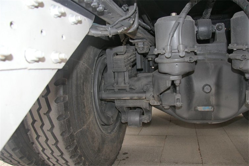 东风商用车 天龙重卡 350马力 6X4 6.2米 国四自卸车(DFL3258A13)