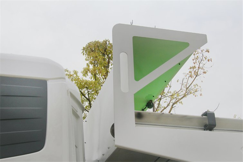 东风商用车 天龙重卡 350马力 6X4 6.2米 国四自卸车(DFL3258A13)