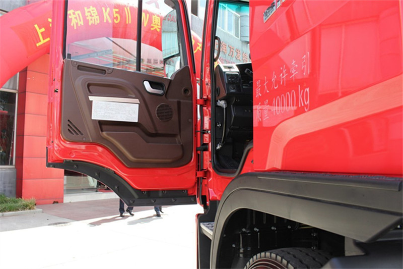 江淮 格尔发K5重卡 440马力 6X4 国五牵引车(HFC4251P12K7E33S3V)