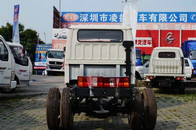 金杯 骐运 95马力 4X2 3350轴距 国四双排轻卡底盘(SY1044SAVSQ)