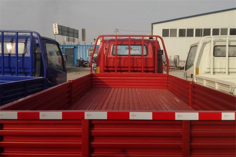 凯马 福运来 87马力 4X2 4.2米 国四单排栏板载货车(KMC1042LLB33D4)