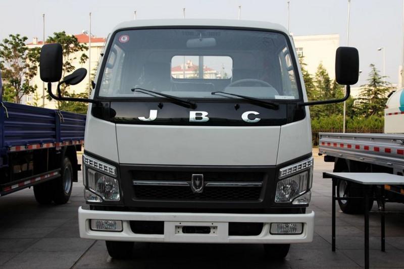 金杯 骐运 98马力 4X2 汽油/CNG 3.7米 国五单排栏板轻卡(油刹)(SY1035DW2ZA1)