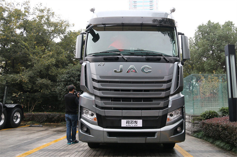 江淮 格尔发K7重卡 460马力 6X4 国五牵引车(HFC4252P13K8E33S3V)