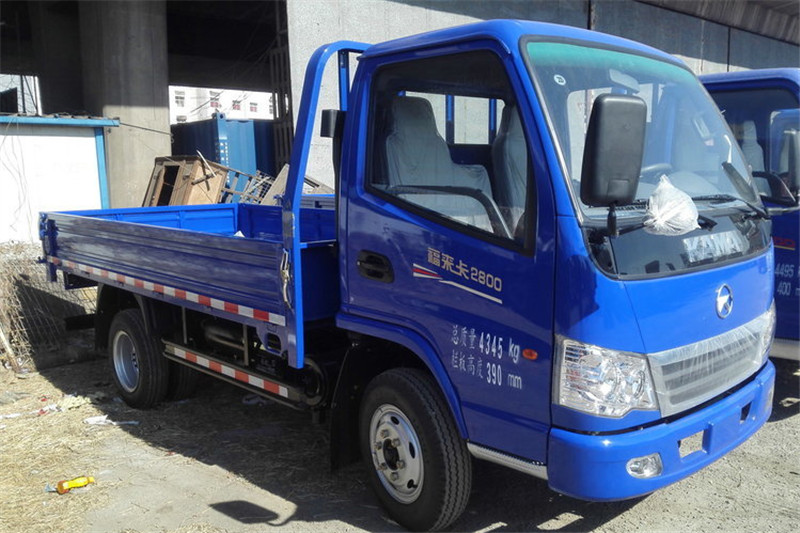凯马 福来卡 95马力 3.7米 国四单排栏板自卸轻卡(KMC3040ZLB28D4)