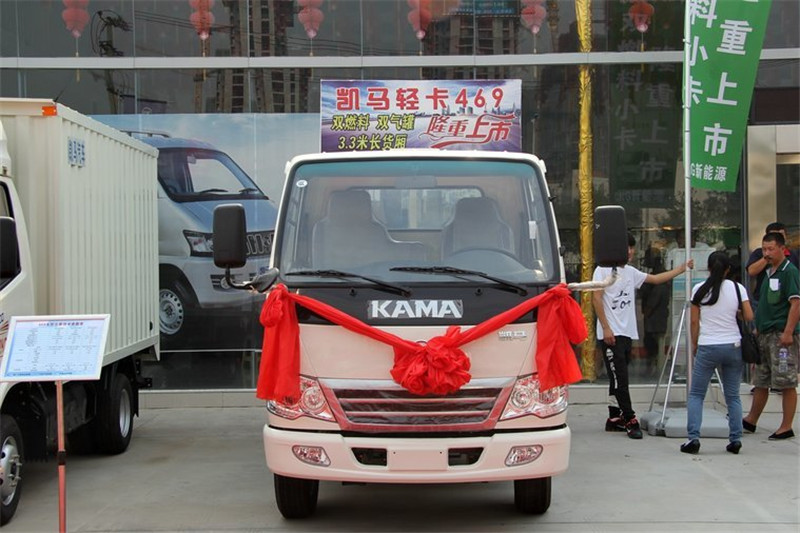 凯马 金运卡 88马力 汽油/CNG 3.3米 国五单排厢式轻卡(KMC5036XXYA26D4)