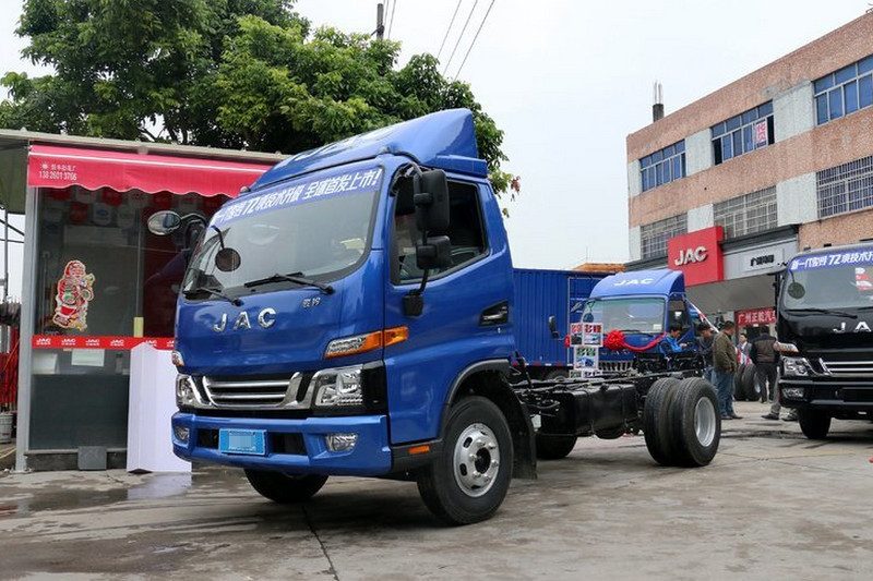 江淮 骏铃V6 160马力 3308轴 国四 单排轻卡底盘(蓝)(HFC1043P91K6C2)