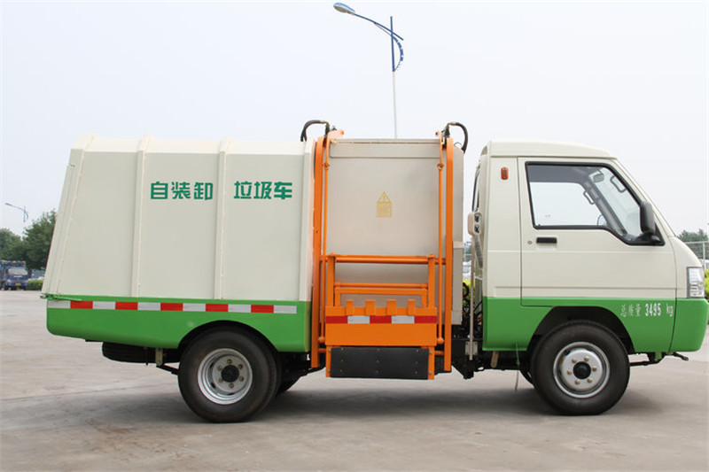 凯马 EV 27马力 4X2 纯电动单排垃圾车(KMC5030ZZZEVA23D)