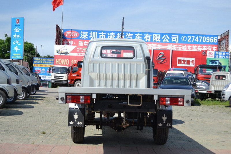 金杯 西部牛仔 1.1L 69马力 汽油 4X2 3.3米 国四单排栏板微卡