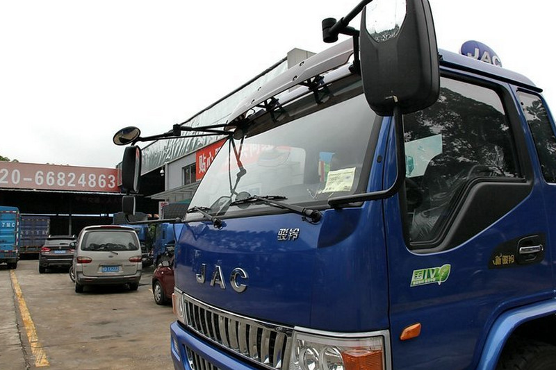 江淮 骏铃E7 160马力 4X2 5.2米 国四 栏板载货车(HFC1081P91K2C5)