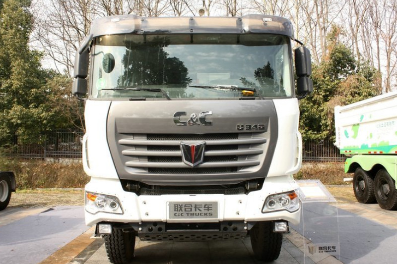 联合卡车U340 340马力 8X4 5.8米 国四 自卸车(城建渣土车)(EXQ3311D7)