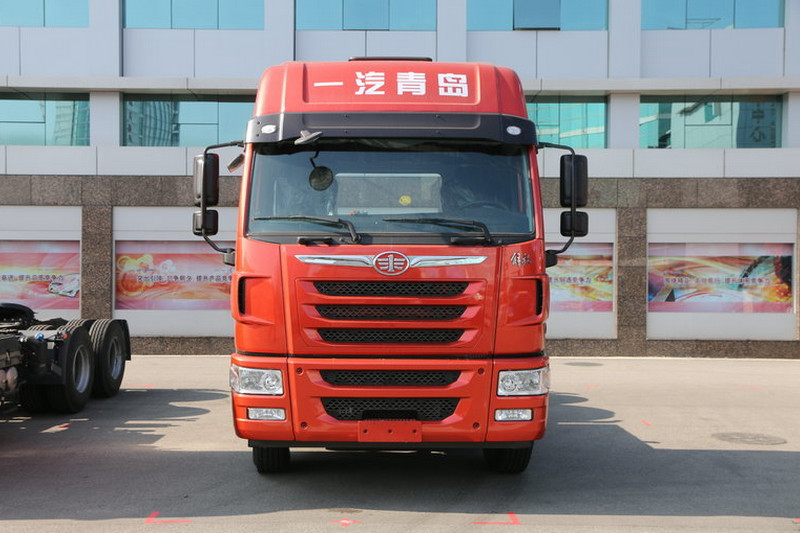 一汽解放青汽 天V重卡 420马力 6X4 国五牵引车(CA4256P2K2T1E5A80)