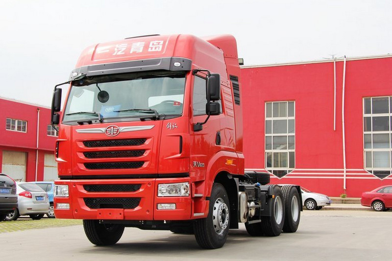 一汽解放青汽 天V重卡 375马力 6X4 国四牵引车(CA4256P2K15T1E4A80)