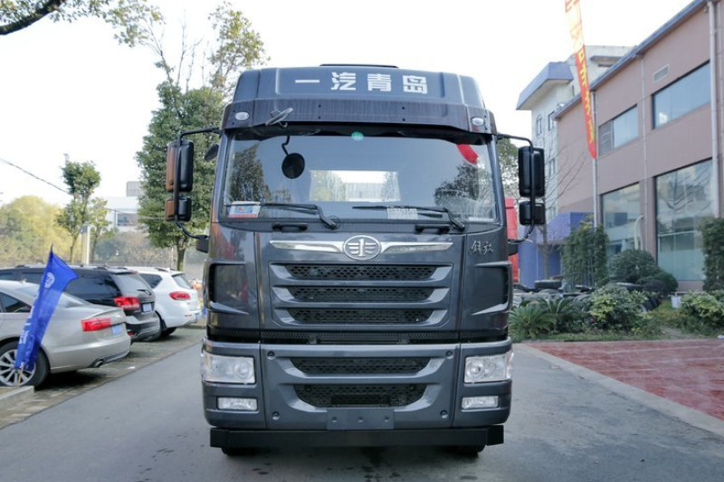 一汽解放青汽 悍V重卡 350马力 6X2 国四牵引车(法士特)(CA4227P1K15T3E4A80)