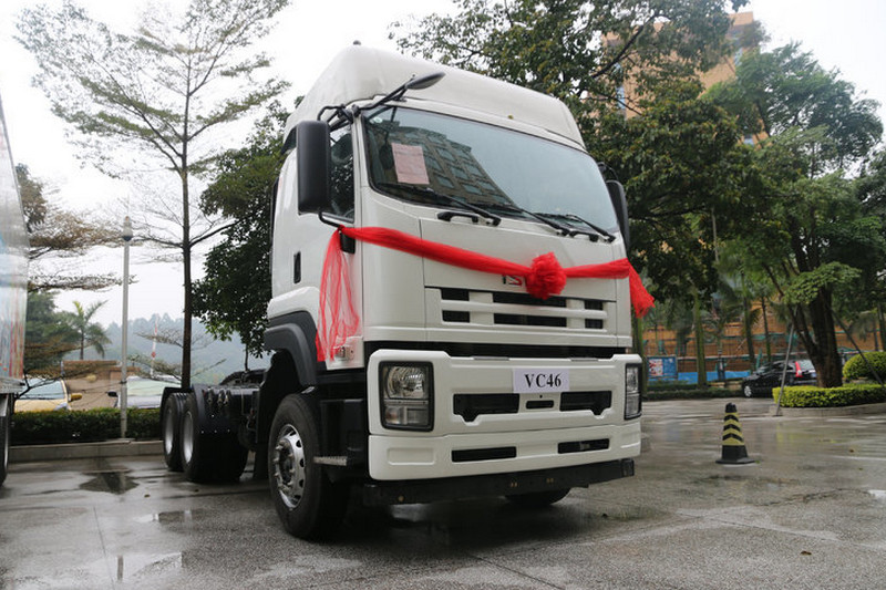 庆铃 VC46重卡 350马力 6X4 国四 牵引车(QL4252UKCZ)