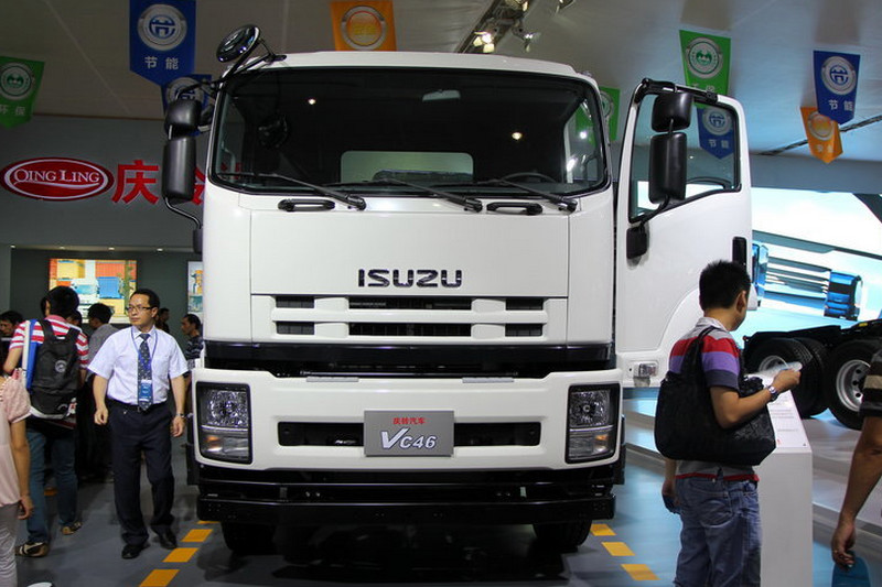 庆铃 VC46重卡 350马力 4X2 国四 牵引车(QL4180UJCR)