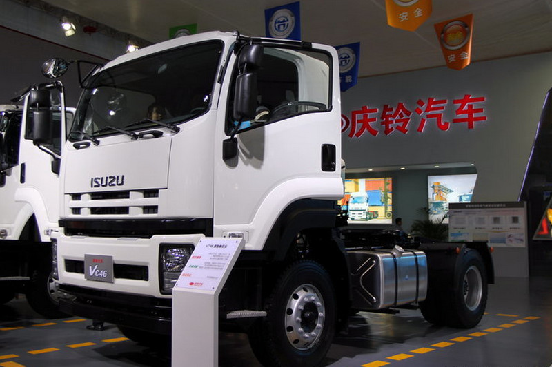 庆铃 VC46重卡 350马力 4X2 国四 牵引车(QL4180UJCR)