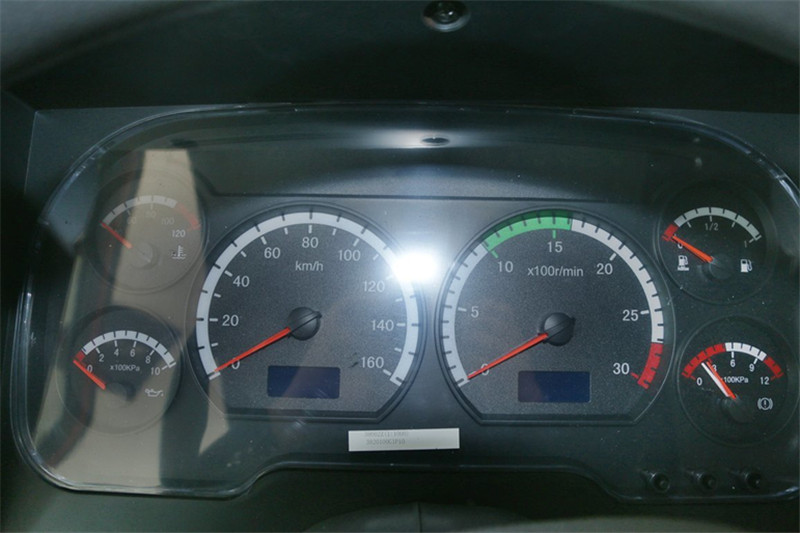 江淮 格尔发A5L中卡 165马力 4X2 6.8米 国五排半栏板载货车(HFC1161P3K1A50S3V)