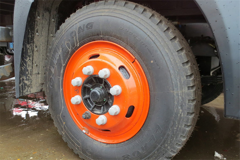 江淮 格尔发A5L中卡 180马力 4X2 7.8米 国四厢式载货车(HFC5162XXYK1R1ZF)
