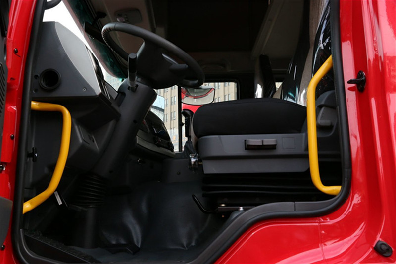 江淮 格尔发A5W重卡 标载型 270马力 8X4 9.5米 国四排半载货车(一汽10档)(HFC1311P2K4H45F)